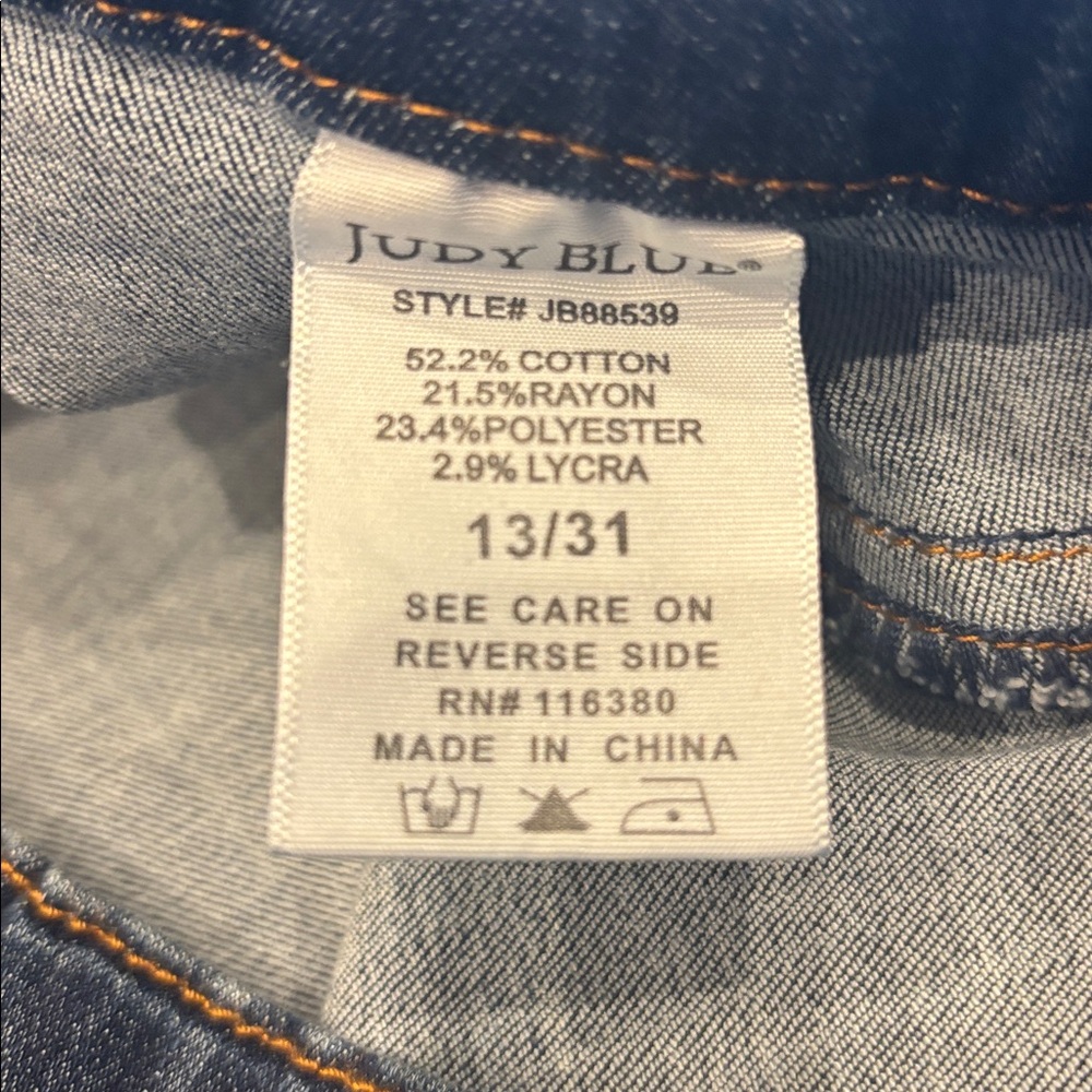Judy Blue Pull On Skinny Jean - Picture 7 of 12